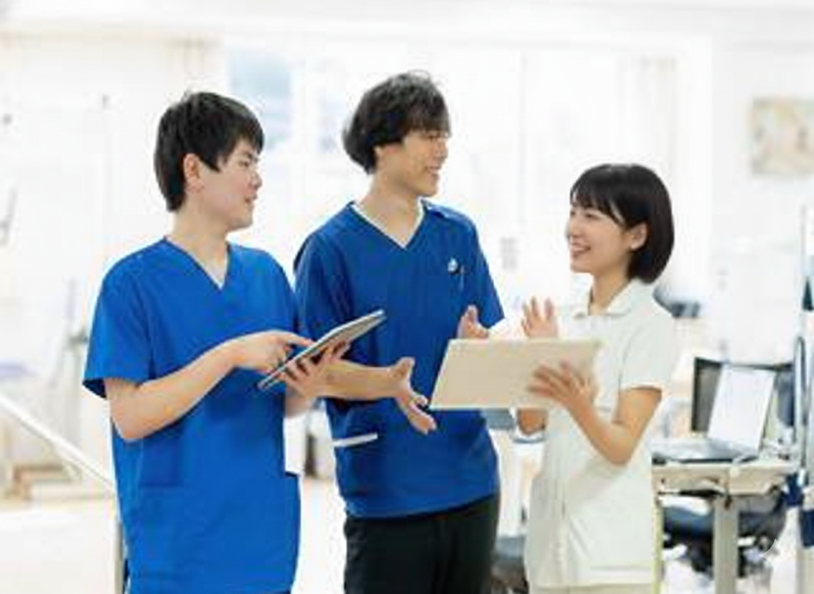 チーム医療 - 多職種スタッフの笑顔